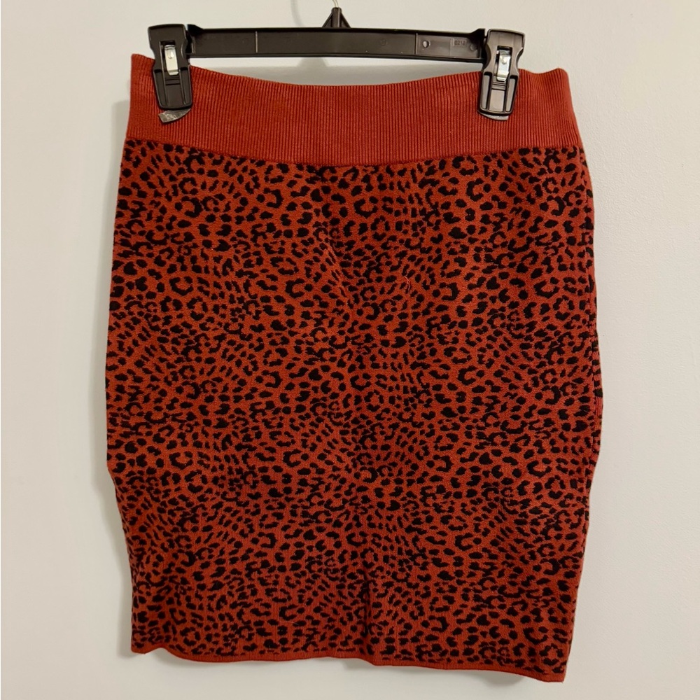 Express Leopard Sweater Pencil Skirt Size Medium